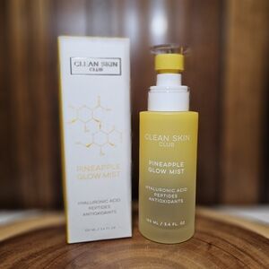 Clean Skin Club - Pineapple Glow Mist